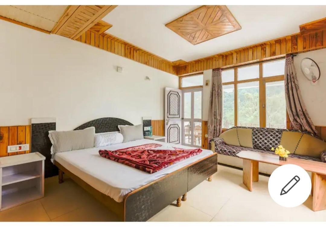 Tirthan Crest Homestay Banjār Exteriör bild